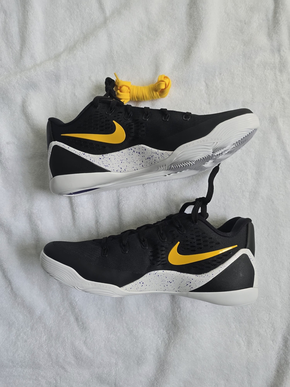 Nike Kobe 9 IX EM Protro TB 'Lakers Away' - IH1401-002 - Size 10 New In Hand - Picture 3 of 6